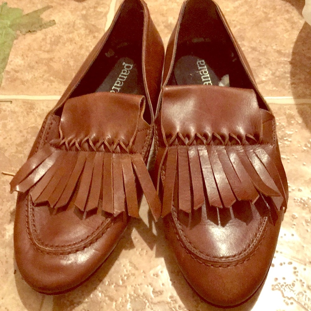 Vero curio loafers